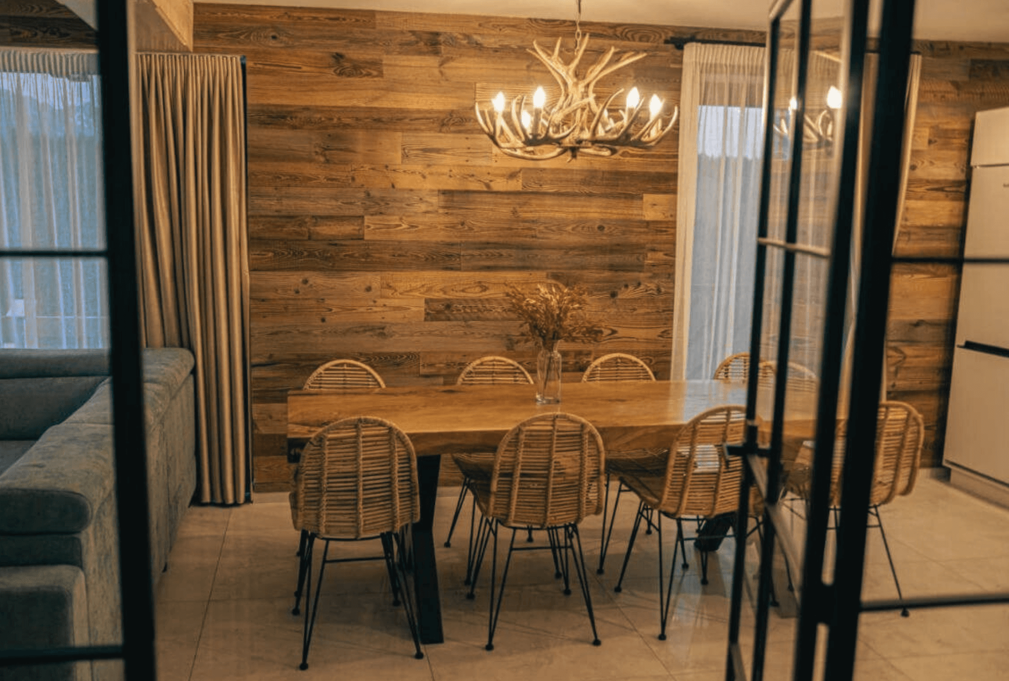 Stare deski we wnętrzach